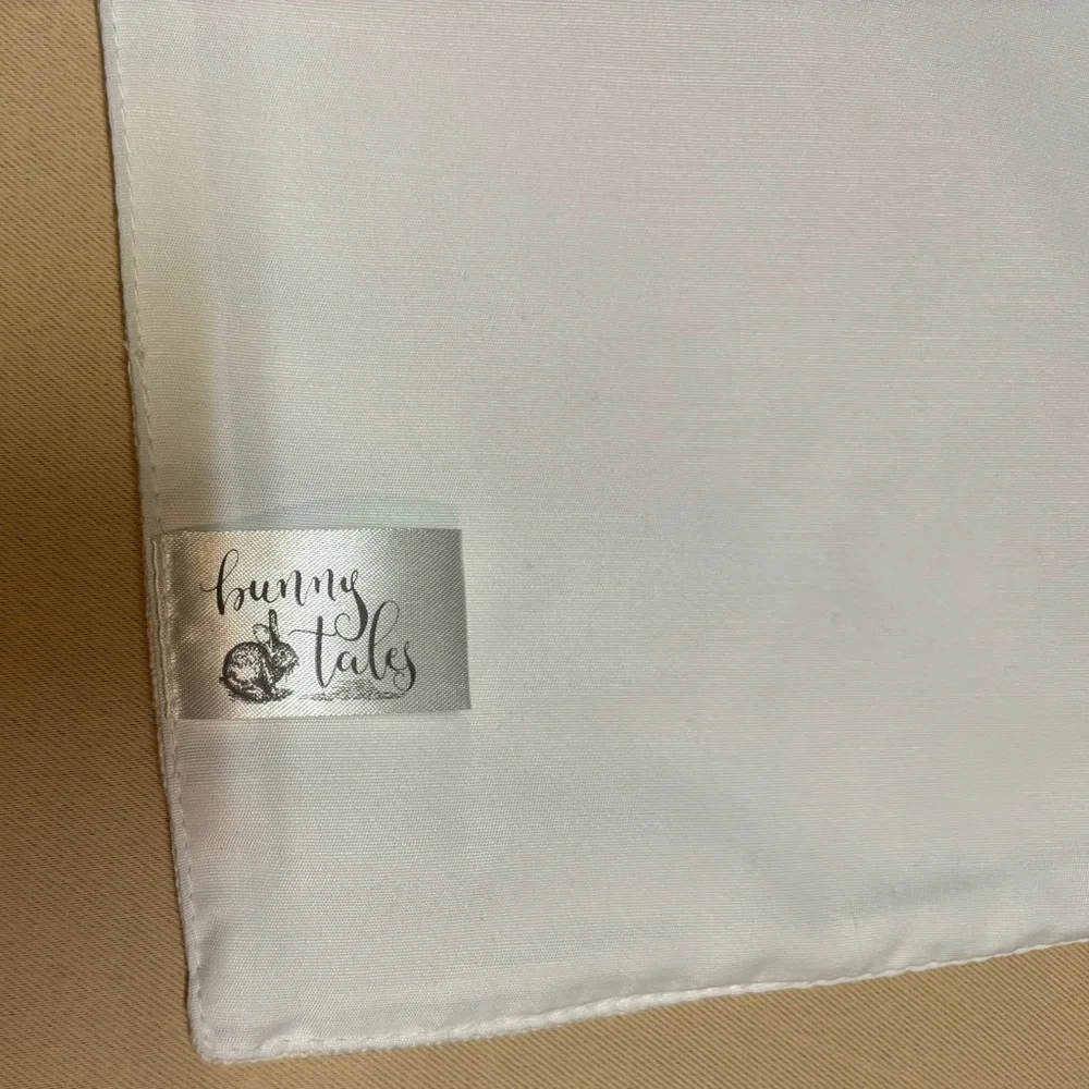 Bunny Tales Easter Beaded Table Runner White Bunny‎ Flowers Cotton